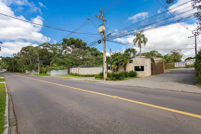 Alto Padrão com 3 suítes à venda, 234 m² na Rua Theodoro Makiolka: 102ª foto da galeria de imagens do imóvel