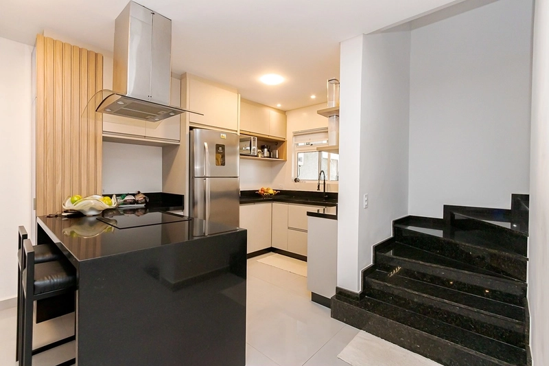 Sobrado/Triplex em condomínio, com lindo espaço para receber família e amigos, no Bairro Alto: 32ª foto da galeria de imagens do imóvel