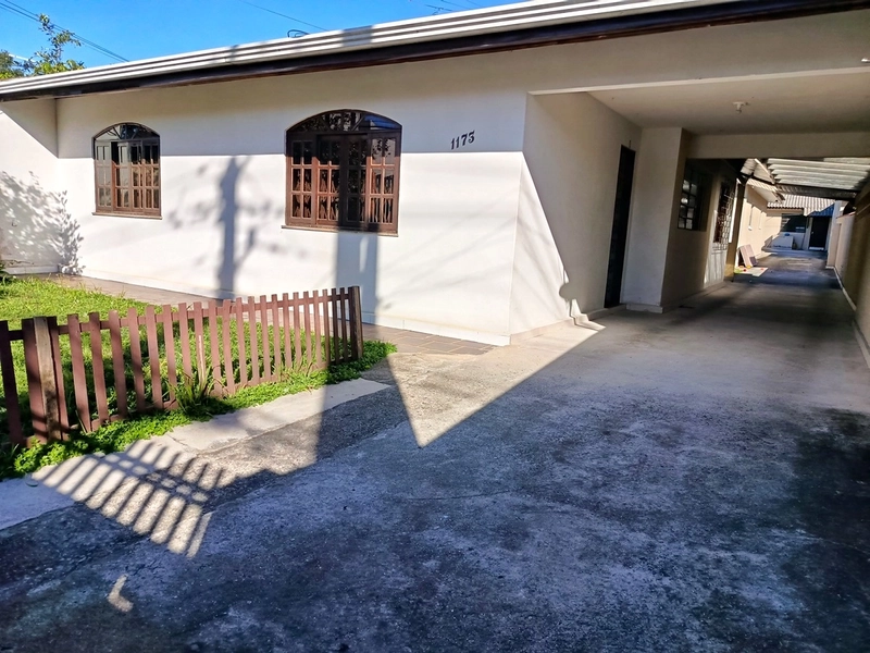 Casa Térrea com 3 Quartos para Locação – Bairro Portão: 11ª foto da galeria de imagens do imóvel