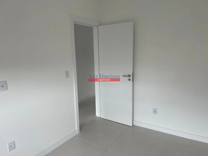 Novo e bem pertinho do mar.: 10ª foto da galeria de imagens do imóvel