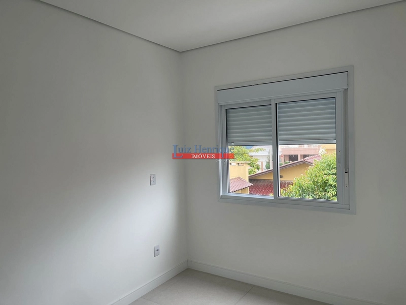 Novo e bem pertinho do mar.: 9ª foto da galeria de imagens do imóvel