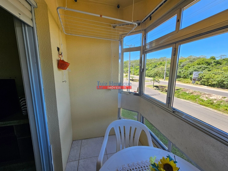 Segundo piso e de frente: 12ª foto da galeria de imagens do imóvel