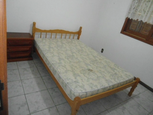 Excelente casa com 2 terrenos.: 9ª foto da galeria de imagens do imóvel