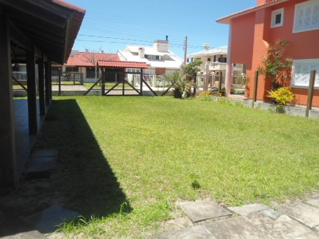 Excelente casa com 2 terrenos.: 18ª foto da galeria de imagens do imóvel