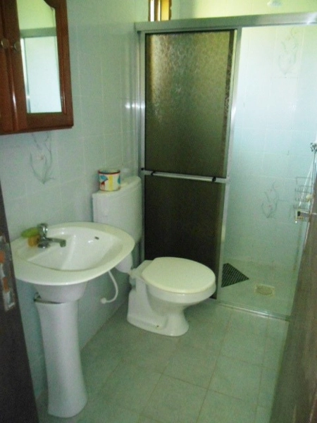 Excelente casa com 2 terrenos.: 10ª foto da galeria de imagens do imóvel