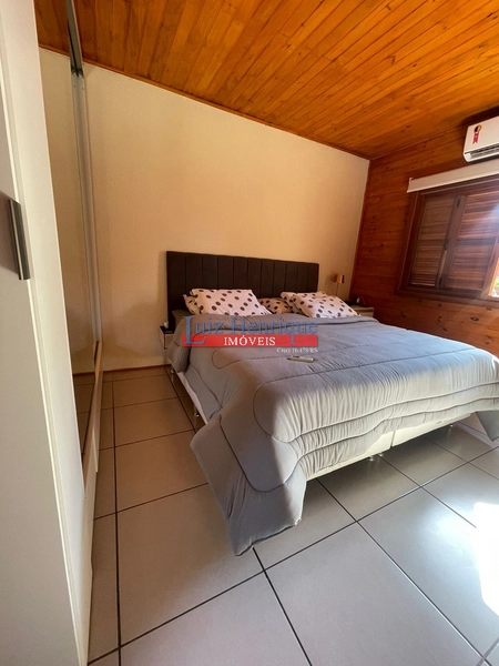 Linda casa no Village: 13ª foto da galeria de imagens do imóvel