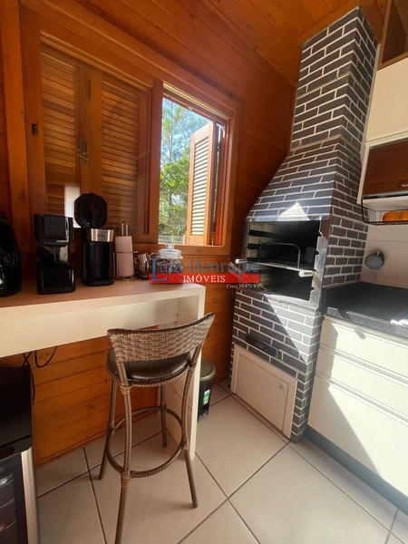 Linda casa no Village: 7ª foto da galeria de imagens do imóvel