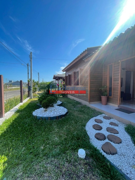 Linda casa no Village: 1ª foto da galeria de imagens do imóvel