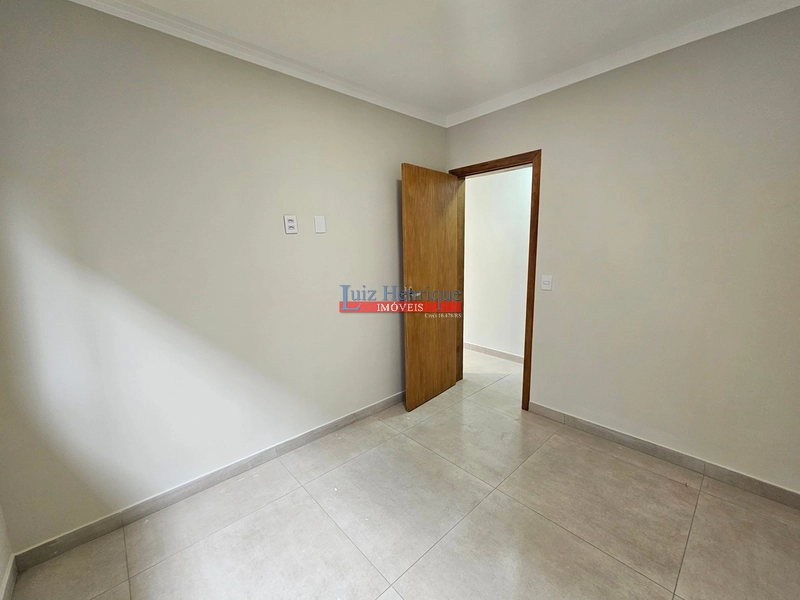 Geminada novíssima.: 14ª foto da galeria de imagens do imóvel