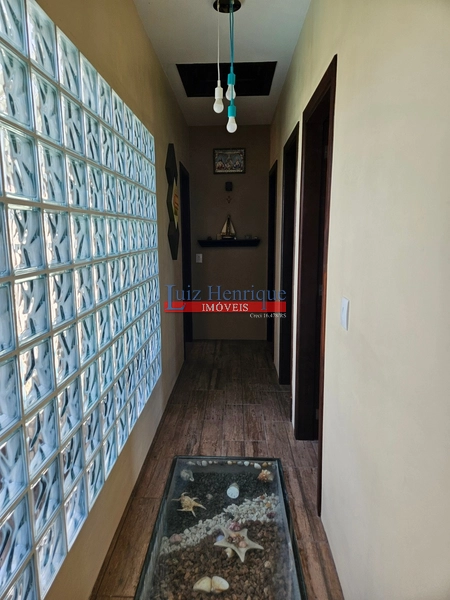 Com 2 terrenos e piscina: 31ª foto da galeria de imagens do imóvel