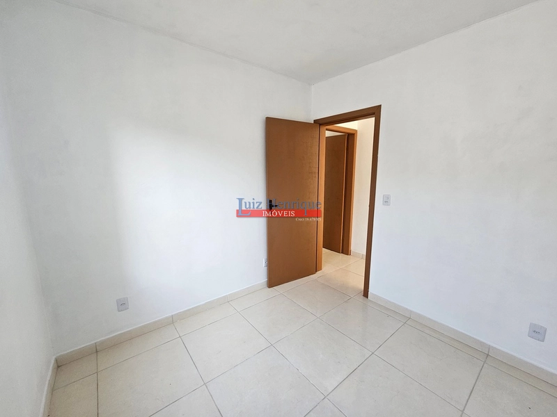 Geminadas com bom preço.: 12ª foto da galeria de imagens do imóvel