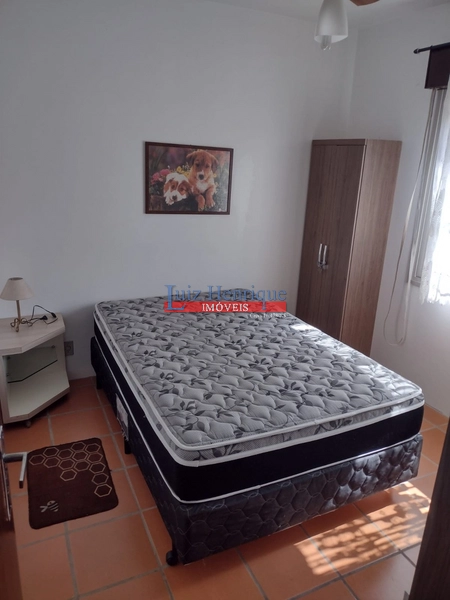 Térreo e quase beira mar.: 8ª foto da galeria de imagens do imóvel