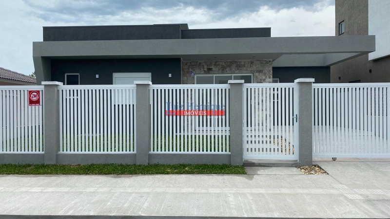 Novíssima, frente Norte e pertinho do mar.: 1ª foto da galeria de imagens do imóvel