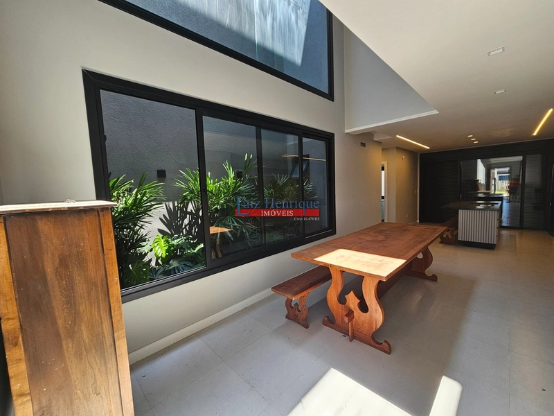 Lindíssimo sobradão.: 8ª foto da galeria de imagens do imóvel