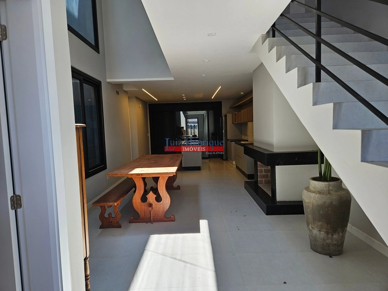 Lindíssimo sobradão.: 7ª foto da galeria de imagens do imóvel