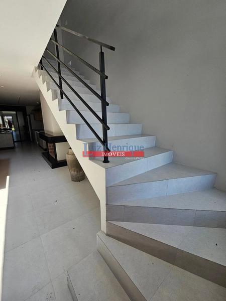 Lindíssimo sobradão.: 34ª foto da galeria de imagens do imóvel