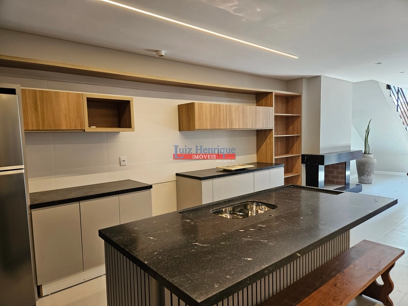 Lindíssimo sobradão.: 16ª foto da galeria de imagens do imóvel