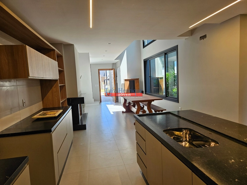 Lindíssimo sobradão.: 18ª foto da galeria de imagens do imóvel