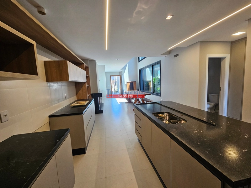 Lindíssimo sobradão.: 17ª foto da galeria de imagens do imóvel