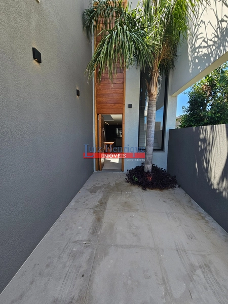 Lindíssimo sobradão.: 5ª foto da galeria de imagens do imóvel