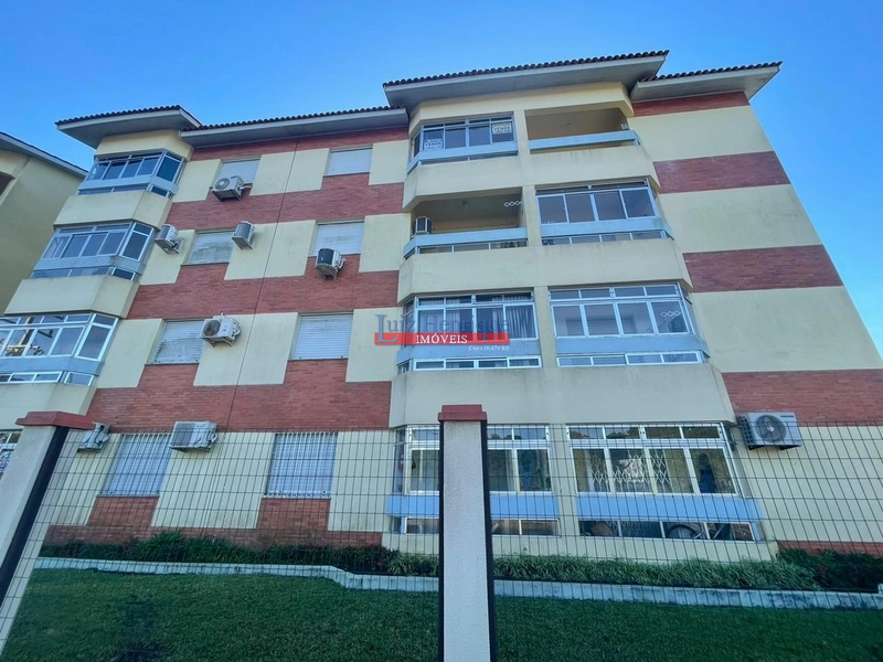 Segundo piso e com vista.: 2ª foto da galeria de imagens do imóvel