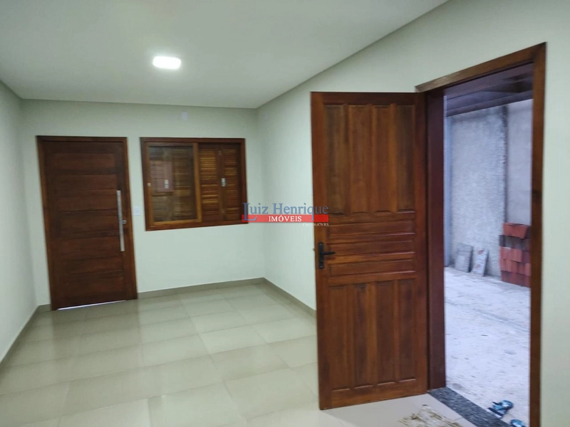 Casa novo com bom preço.: 3ª foto da galeria de imagens do imóvel