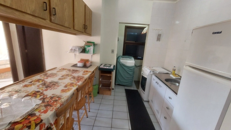 Segundo piso e de frente.: 5ª foto da galeria de imagens do imóvel