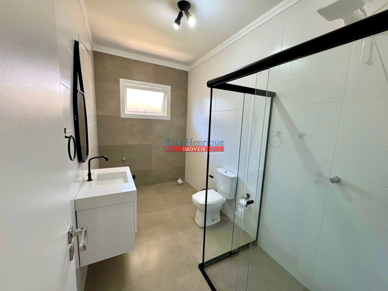 Linda e bem localizada: 25ª foto da galeria de imagens do imóvel