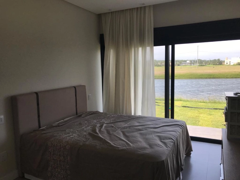 Lindíssima casa alto padrão.: 15ª foto da galeria de imagens do imóvel