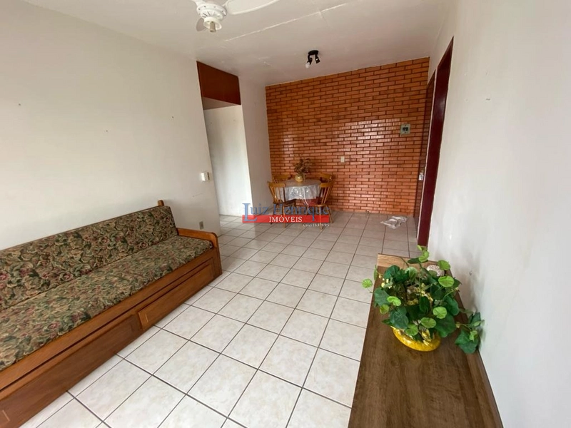 Térreo e frente Norte.: 10ª foto da galeria de imagens do imóvel