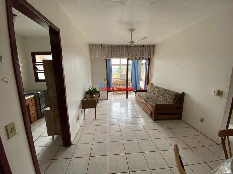 Térreo e frente Norte.: 7ª foto da galeria de imagens do imóvel