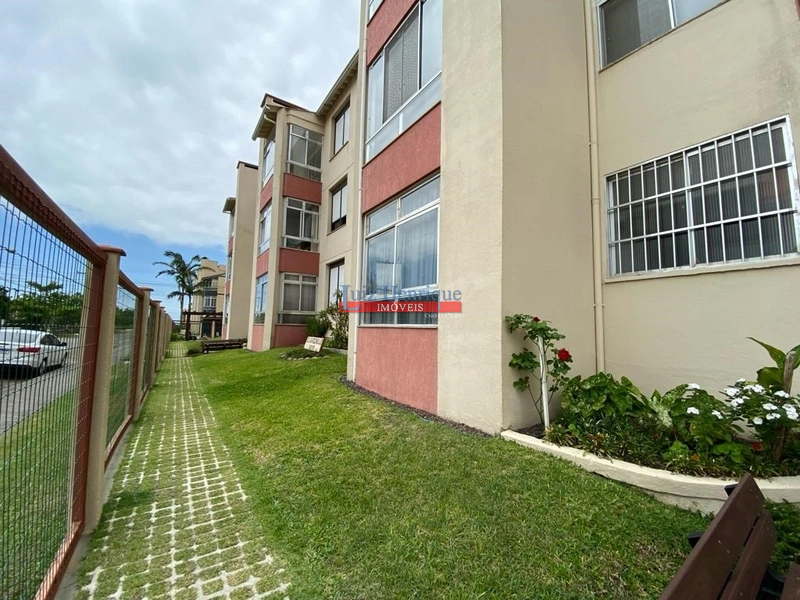 Térreo e frente Norte.: 5ª foto da galeria de imagens do imóvel