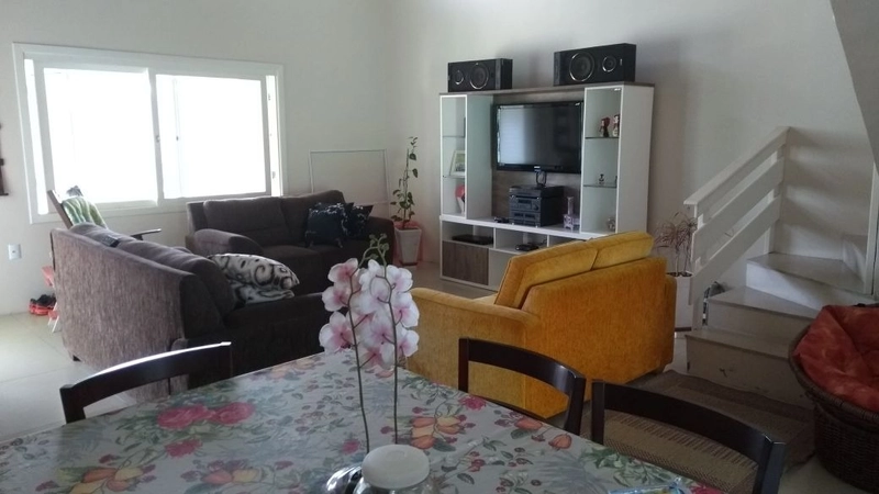 Linda casa para morar o ano todo.: 5ª foto da galeria de imagens do imóvel