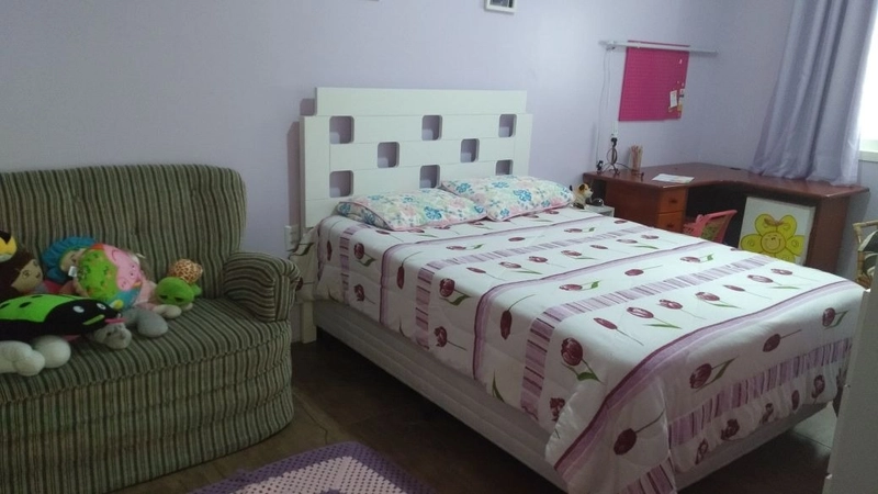 Linda casa para morar o ano todo.: 8ª foto da galeria de imagens do imóvel