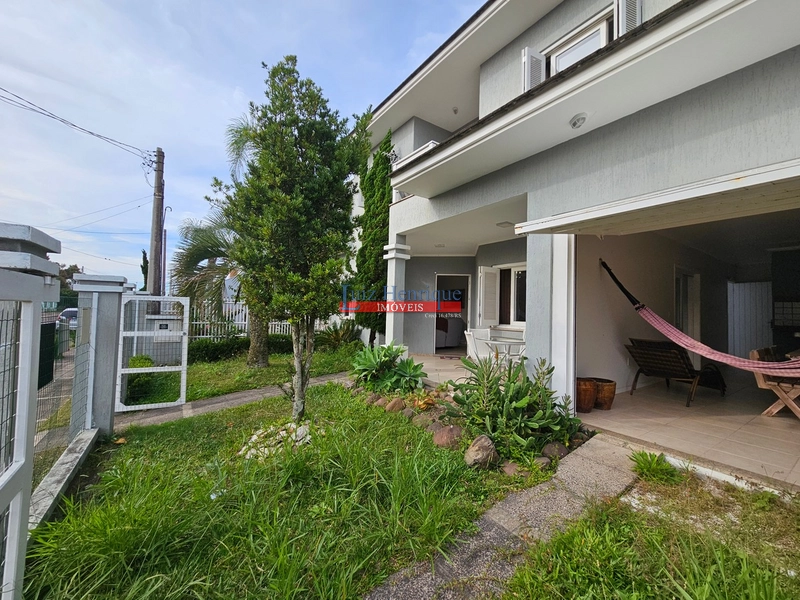 Junto ao Costa Serena.: 3ª foto da galeria de imagens do imóvel