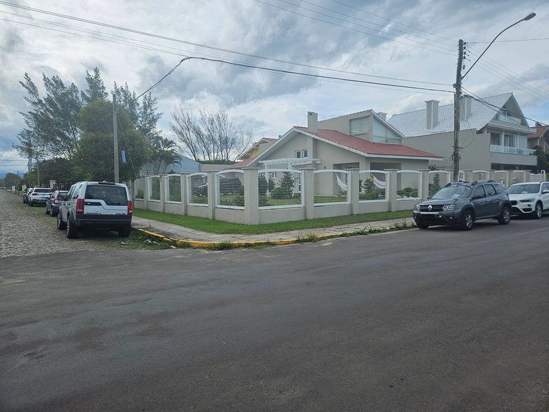 Viva a Beira Mar em dois amplos terrenos!!: 2ª foto da galeria de imagens do imóvel