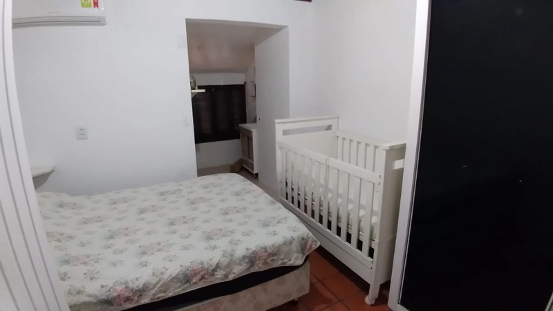 Ótimo sobrado com dormitório na parte inferior.: 21ª foto da galeria de imagens do imóvel