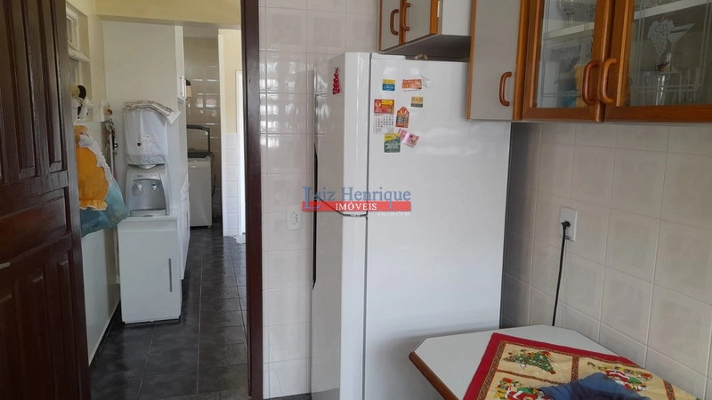 Perto do mar e do comércio local: 10ª foto da galeria de imagens do imóvel