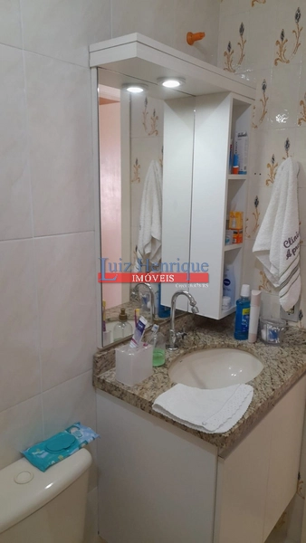 Perto do mar e do comércio local: 18ª foto da galeria de imagens do imóvel