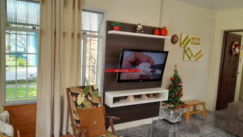 Perto do mar e do comércio local: 7ª foto da galeria de imagens do imóvel