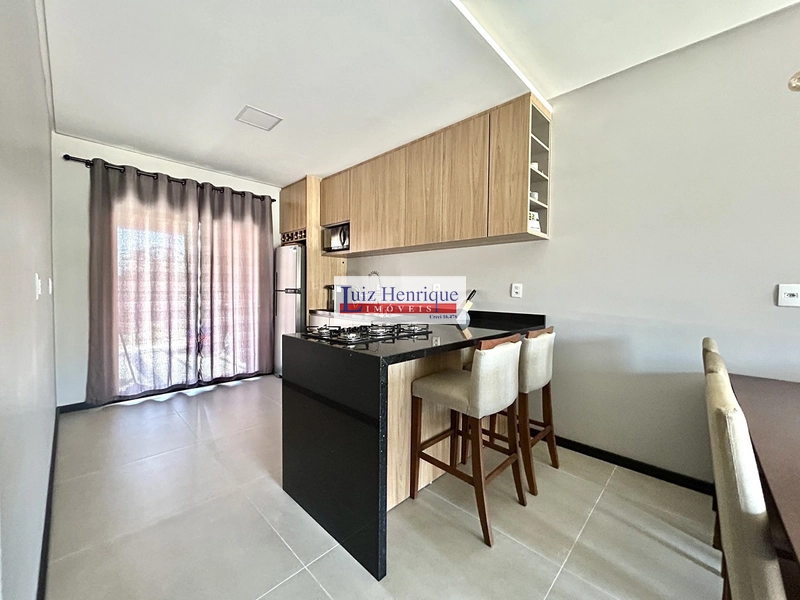 Casa Moderna em Capão Novo: 5ª foto da galeria de imagens do imóvel