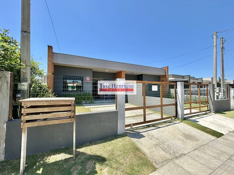 Casa Moderna em Capão Novo: 12ª foto da galeria de imagens do imóvel
