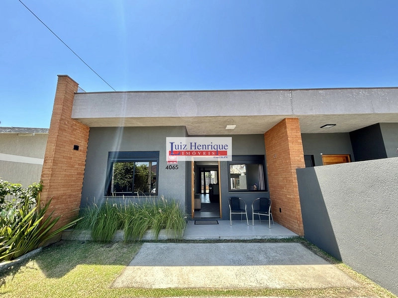Casa Moderna em Capão Novo: 1ª foto da galeria de imagens do imóvel