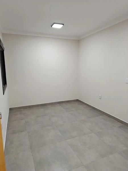 Novíssima e bem construída.: 13ª foto da galeria de imagens do imóvel