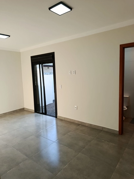 Novíssima e bem construída.: 16ª foto da galeria de imagens do imóvel