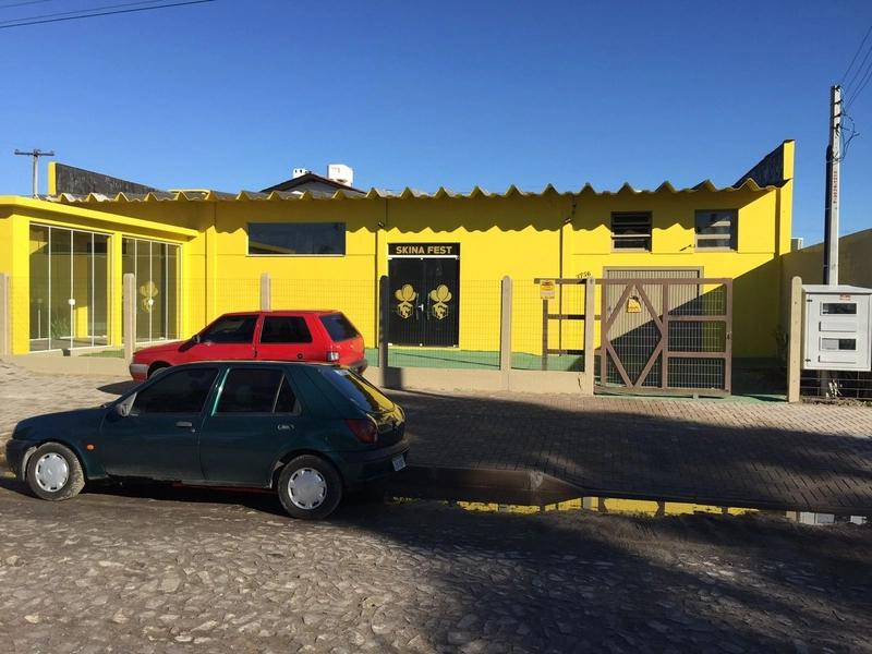 Espaço para festas ou para uma distribuidora.: 1ª foto da galeria de imagens do imóvel