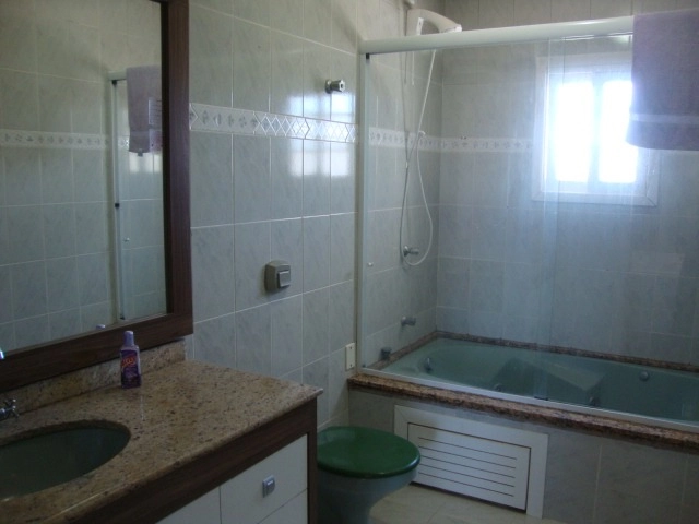 Linda casa com piscina.: 31ª foto da galeria de imagens do imóvel