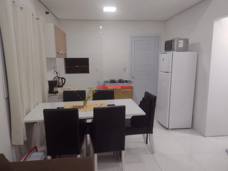 Casa nova em região nobre.: 3ª foto da galeria de imagens do imóvel