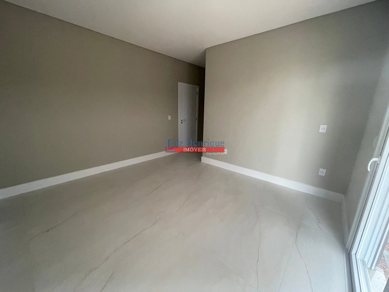 Lindíssima casa térrea: 11ª foto da galeria de imagens do imóvel