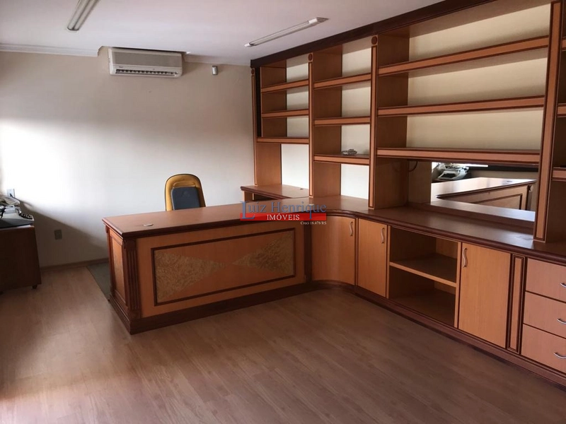 No centro de Capão Novo: 7ª foto da galeria de imagens do imóvel